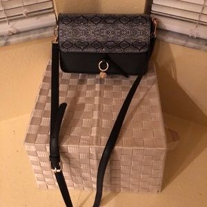 CLOTHING CLOSET FASHIONS AND STUFF